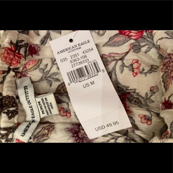 NWT American Eagle Outfitters Off Shoulder Floral Top - Picture 4 of 6